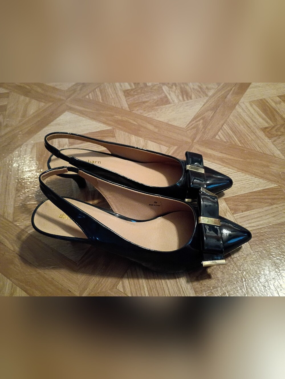Dressbarn patent bow shoes